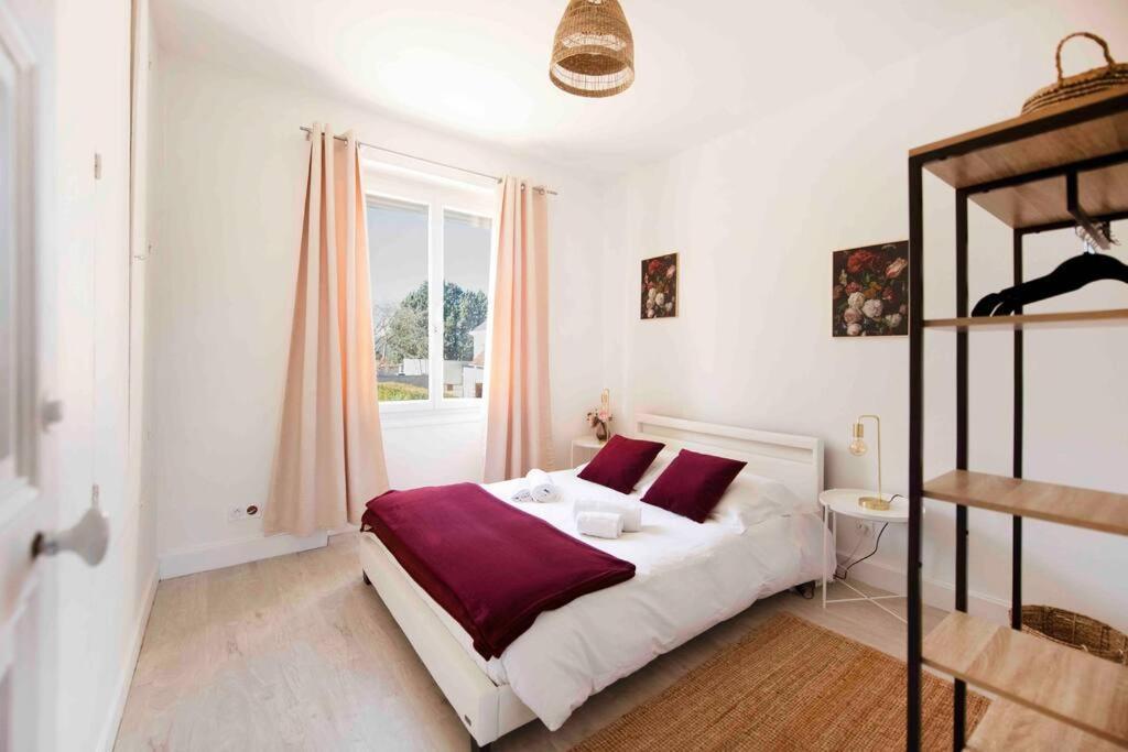 Jolie Maison Sur Orleans, Parking & Climatisation Exterior foto